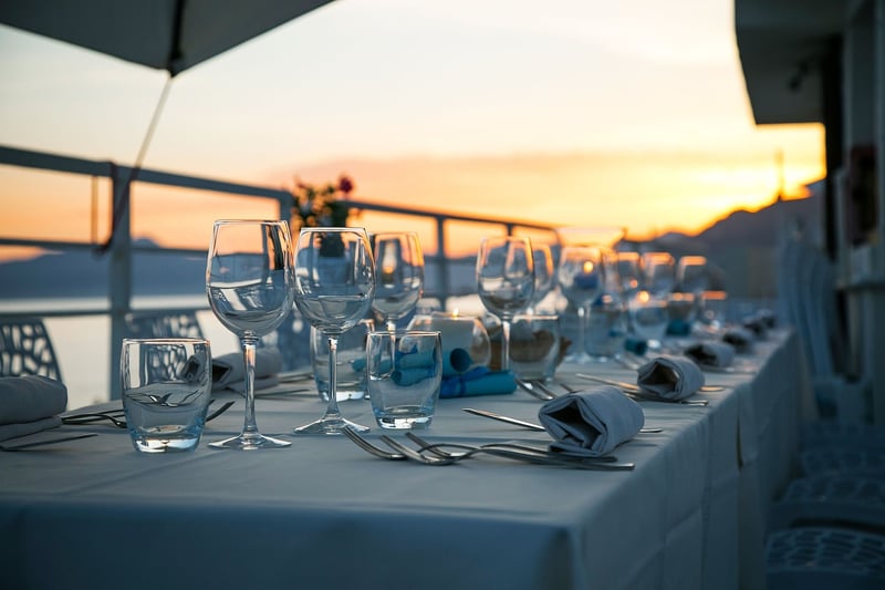 Leafy Table Settings